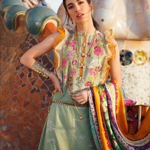 Farah Talib Aziz Lawn summer 2020